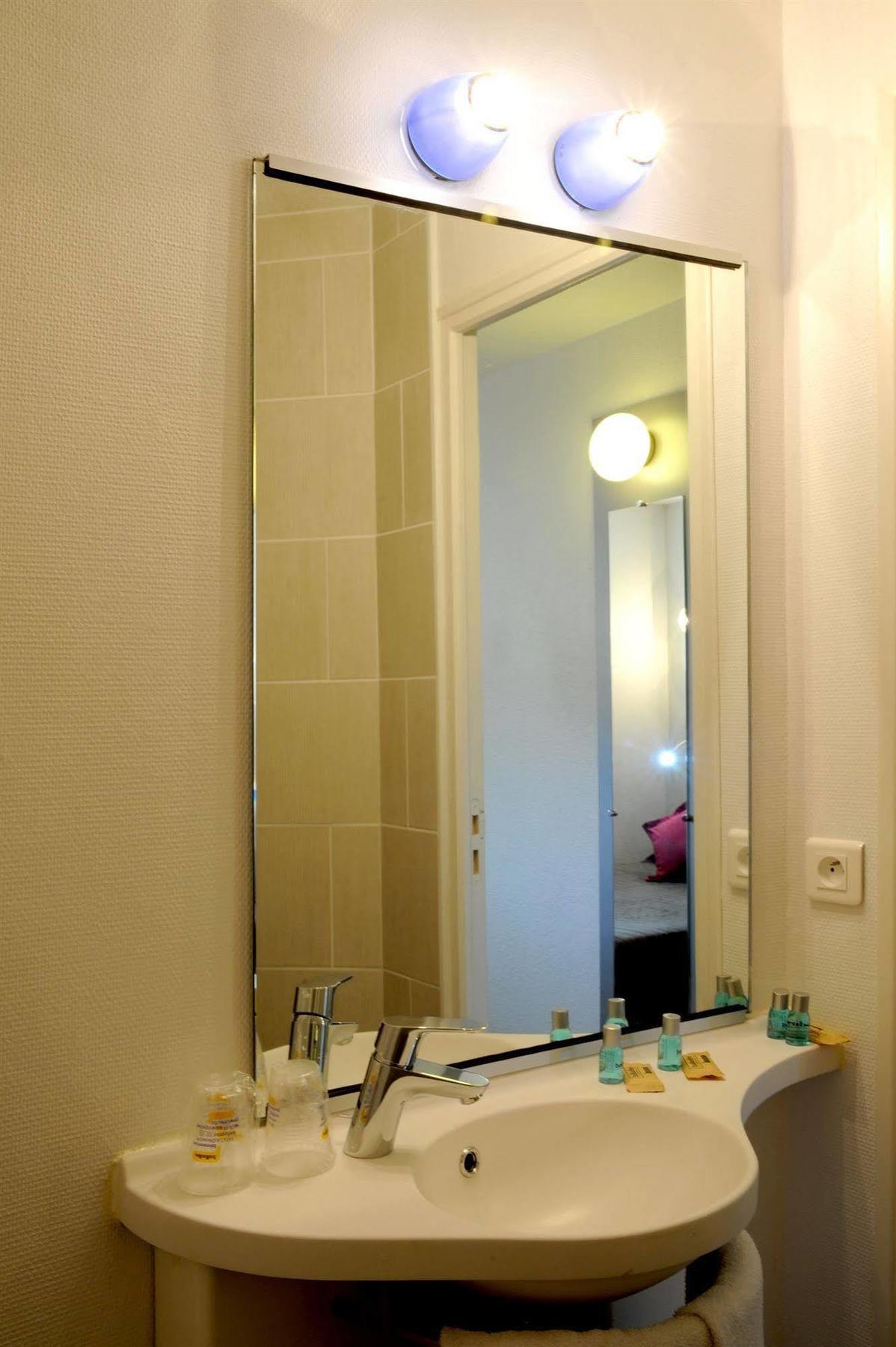Welcomotel Les Mureaux Dış mekan fotoğraf